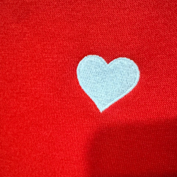 Red Crewneck Sweater with Heart Detail, size M valentine’s day - Picture 2 of 6